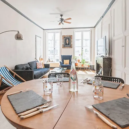 Cosy Flat 10mn Part-dieu 아파트 *
