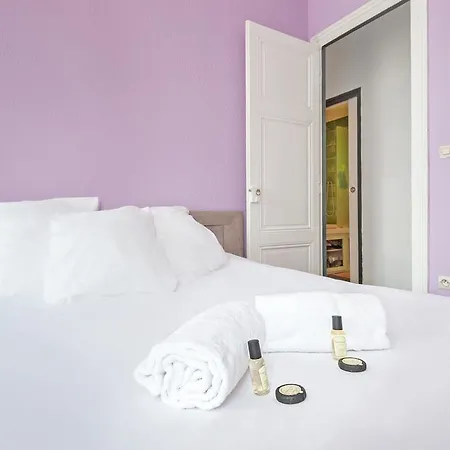 Cosy Flat 10mn Part-dieu 아파트